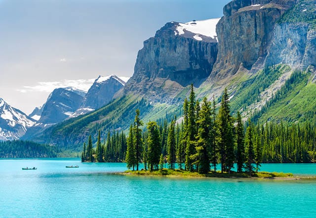 Turquoise lake with beautiful mountain background in British Columbia, Canada